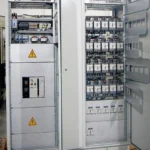 Painel eletrico autoportante