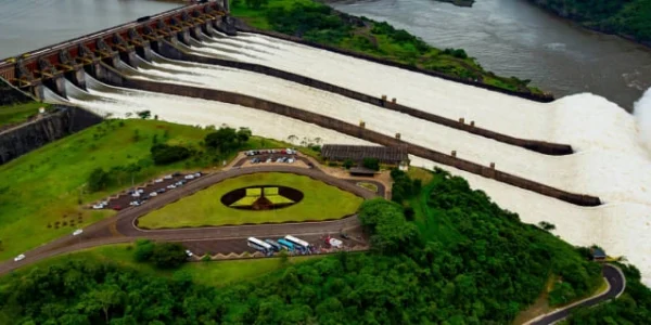 Maior produção mensal da história em Itaipu